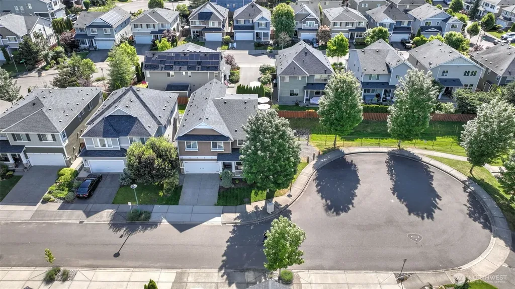 27442 209th Court SE Maple Valley WA 98038