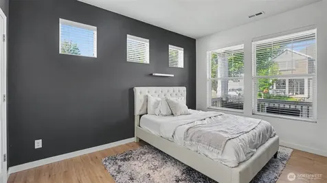27442 209th Court SE Maple Valley WA 98038