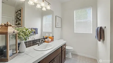 27442 209th Court SE Maple Valley WA 98038