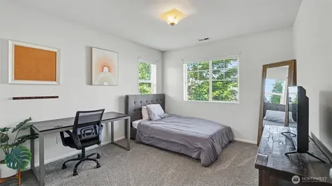 27442 209th Court SE Maple Valley WA 98038