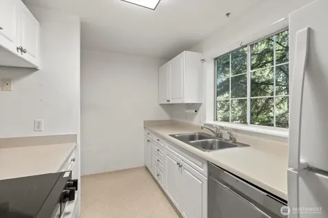 23339 Cedar Way Mountlake Terrace WA 98043