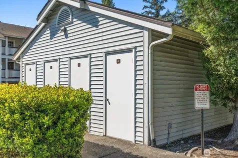 23339 Cedar Way Mountlake Terrace WA 98043