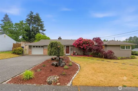 24303 59th Avenue W Mountlake Terrace WA 98043