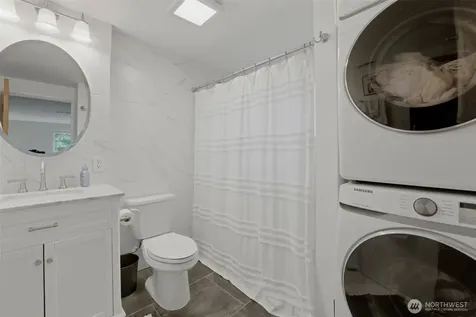 24303 59th Avenue W Mountlake Terrace WA 98043