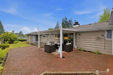 24303 59th Avenue W Mountlake Terrace WA 98043