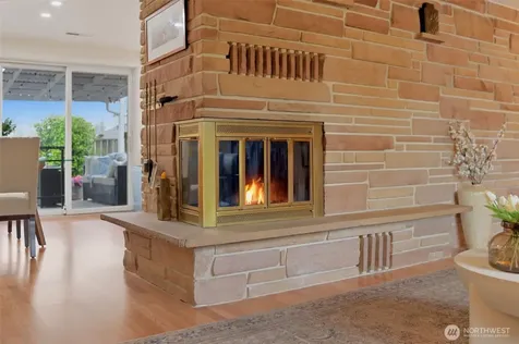 24303 59th Avenue W Mountlake Terrace WA 98043