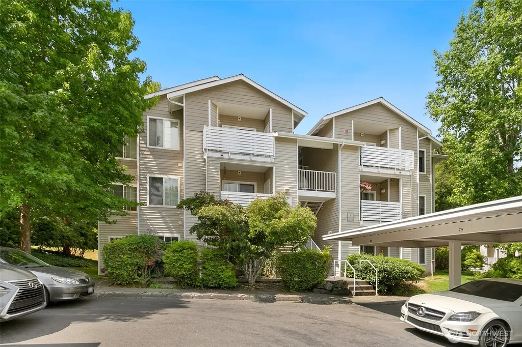 801 Rainier Avenue N Renton WA 98057