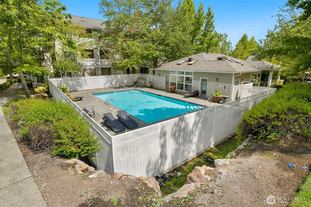 801 Rainier Avenue N Renton WA 98057