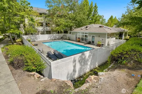 801 Rainier Avenue N Renton WA 98057