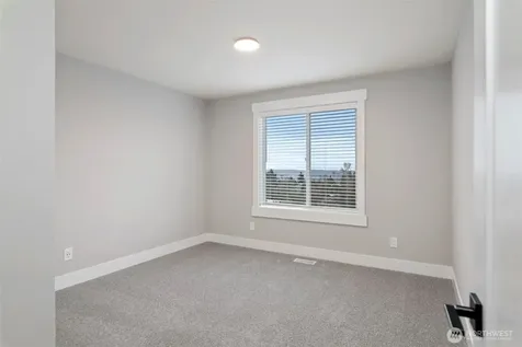 13045 75th Place S Seattle WA 98178