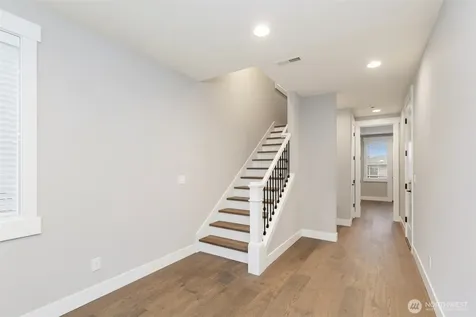 13045 75th Place S Seattle WA 98178