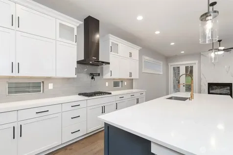 13045 75th Place S Seattle WA 98178