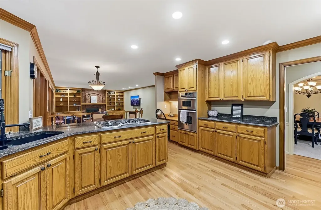 21310 NE 101st Court Redmond WA 98053