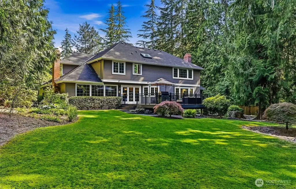 21310 NE 101st Court Redmond WA 98053