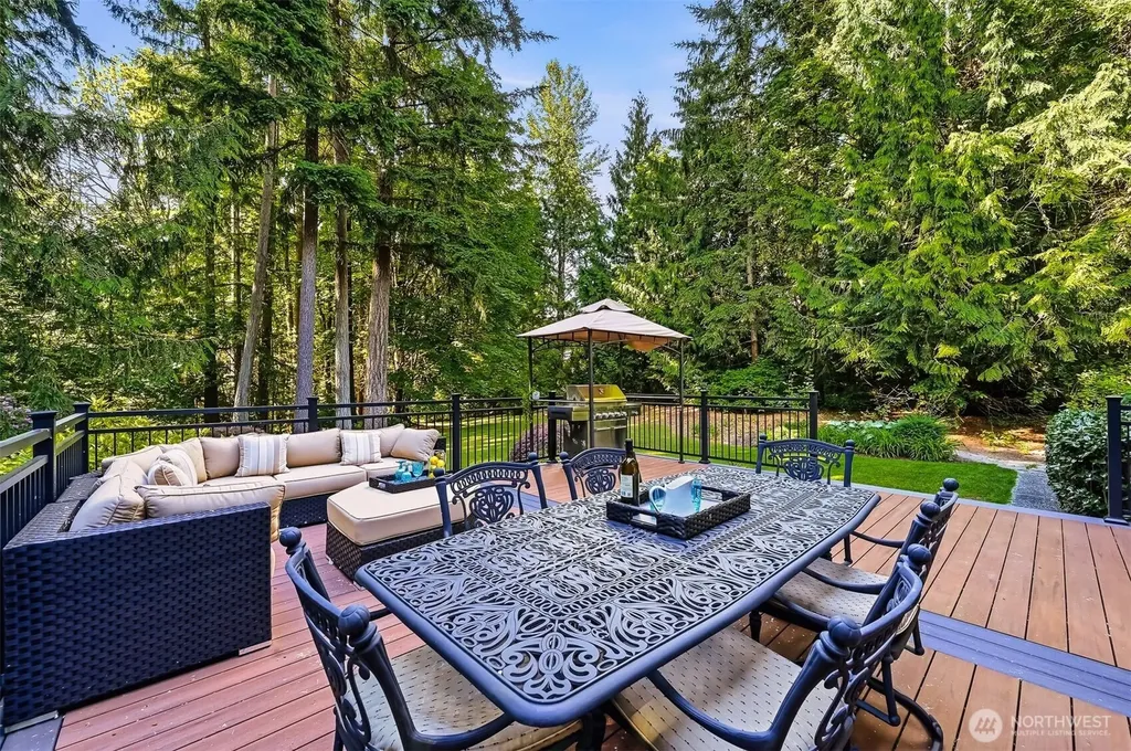 21310 NE 101st Court Redmond WA 98053