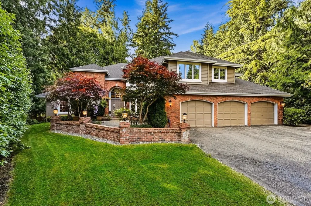 21310 NE 101st Court Redmond WA 98053
