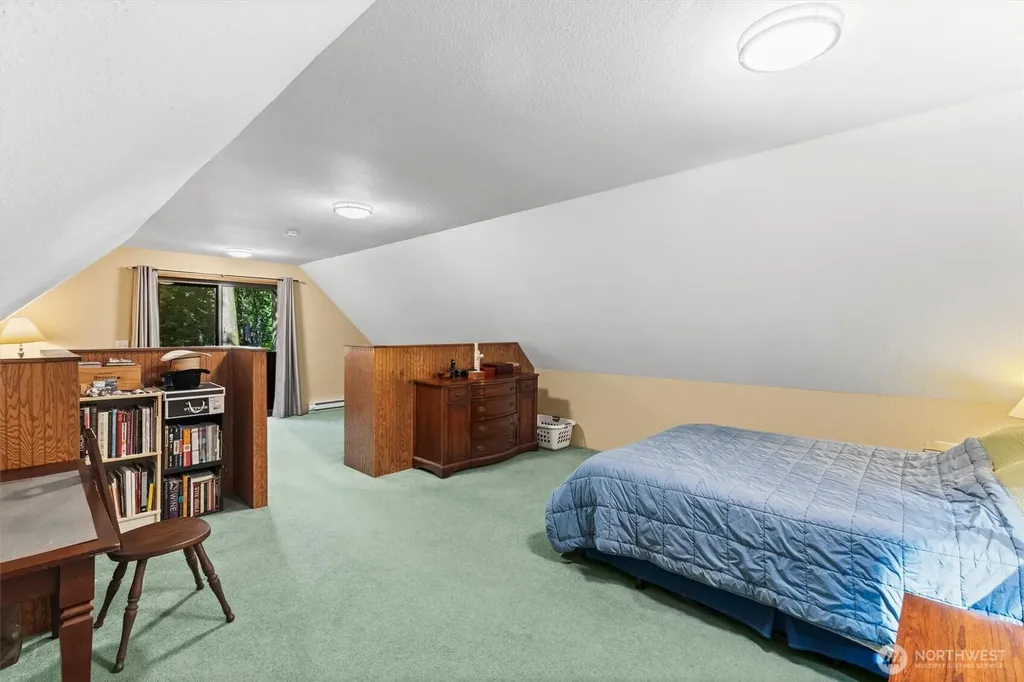 7082 Rainier Way Glacier WA 98244