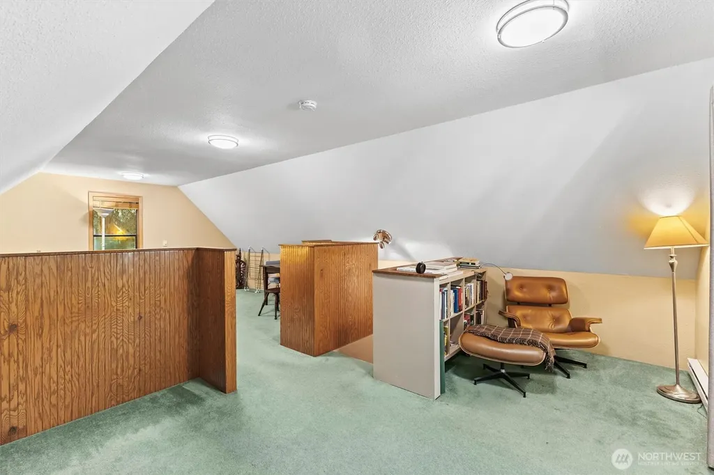 7082 Rainier Way Glacier WA 98244