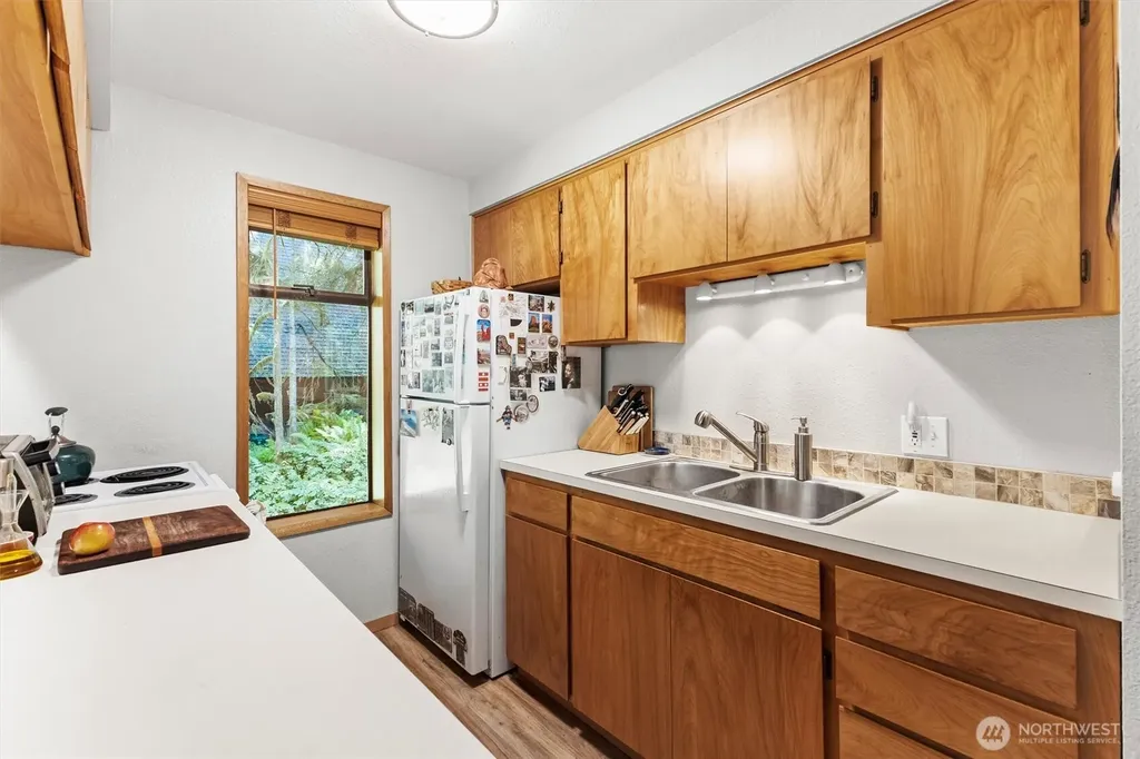 7082 Rainier Way Glacier WA 98244