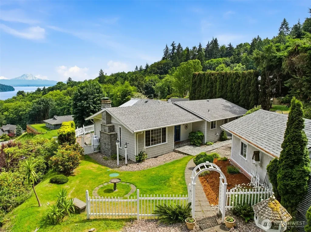 1510 Valley Drive NW Gig Harbor WA 98332