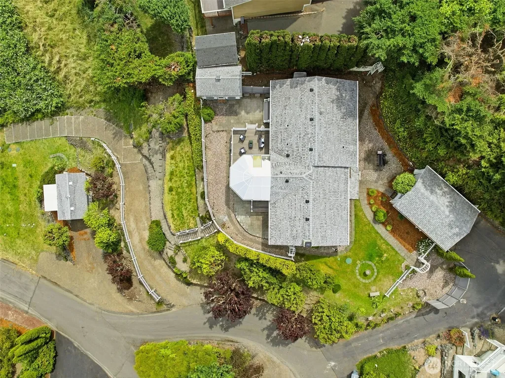 1510 Valley Drive NW Gig Harbor WA 98332