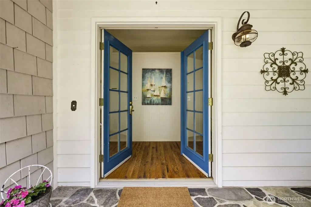 1510 Valley Drive NW Gig Harbor WA 98332
