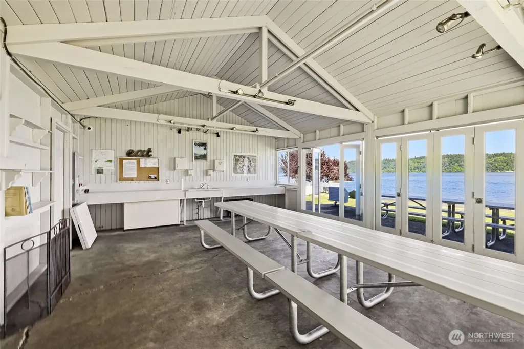1510 Valley Drive NW Gig Harbor WA 98332