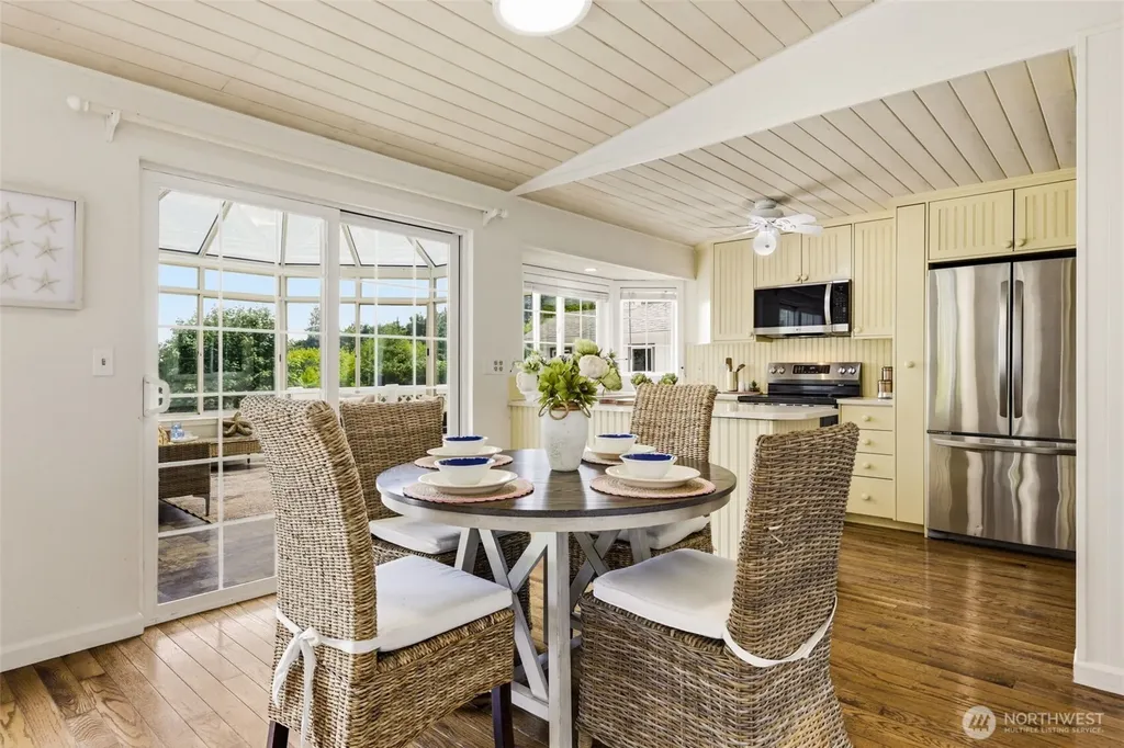 1510 Valley Drive NW Gig Harbor WA 98332