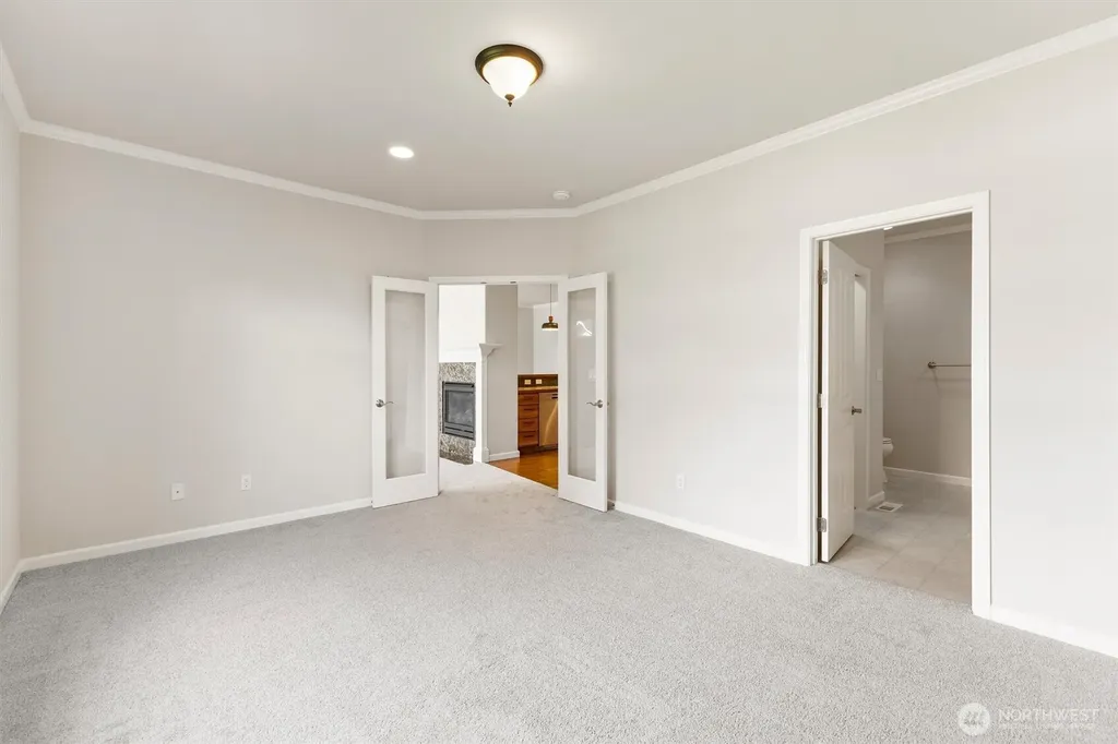 1149 Aaron Drive Lynden WA 98264