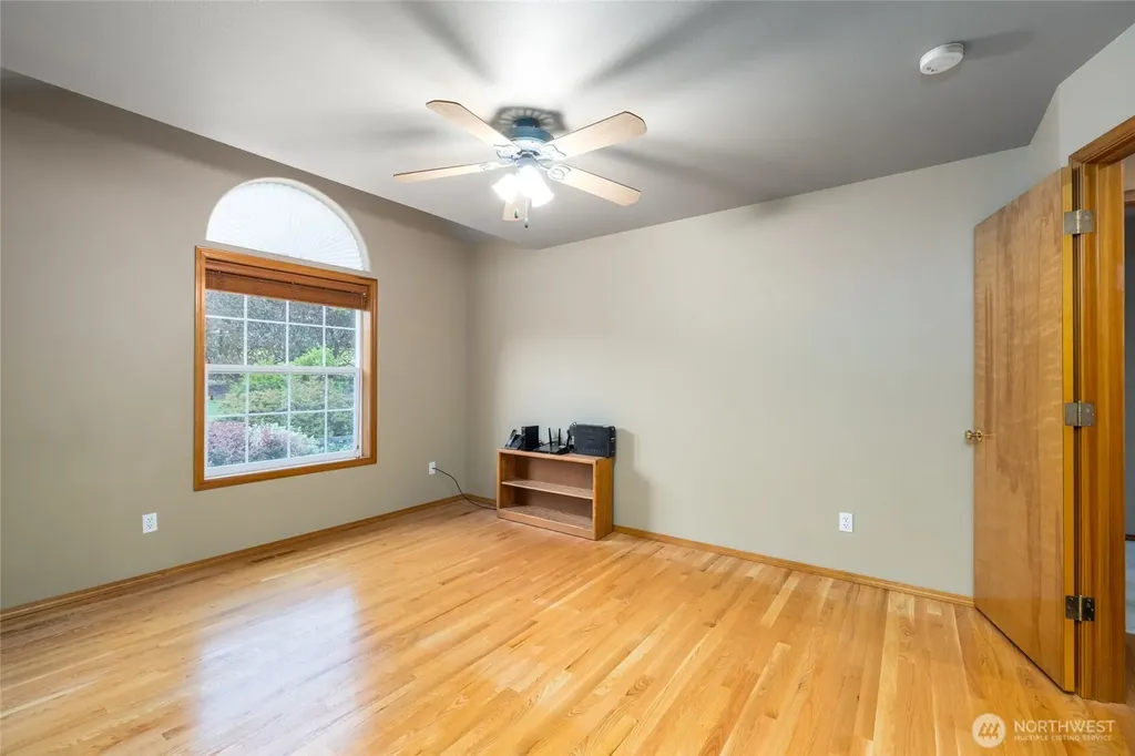 22736 Buchanan Street Mount Vernon WA 98273