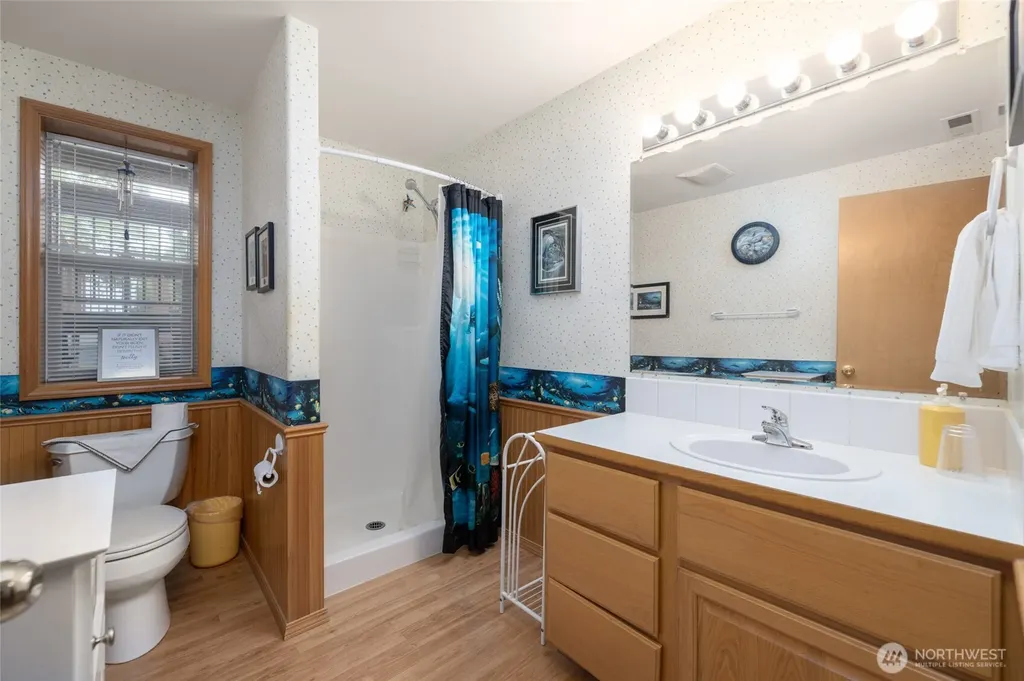 22736 Buchanan Street Mount Vernon WA 98273