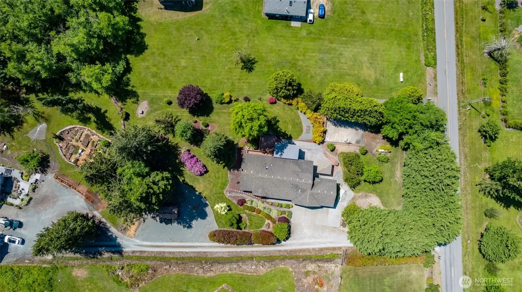 22736 Buchanan Street Mount Vernon WA 98273
