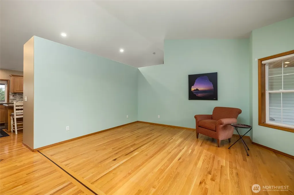 22736 Buchanan Street Mount Vernon WA 98273