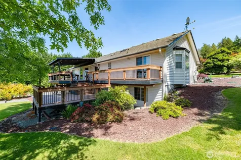 22736 Buchanan Street Mount Vernon WA 98273