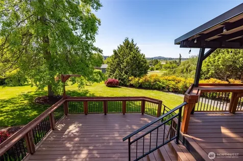 22736 Buchanan Street Mount Vernon WA 98273