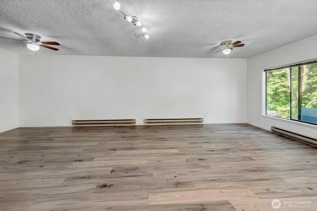 3453 California Avenue SW Seattle WA 98116
