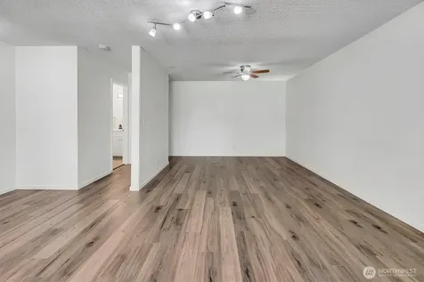 3453 California Avenue SW Seattle WA 98116