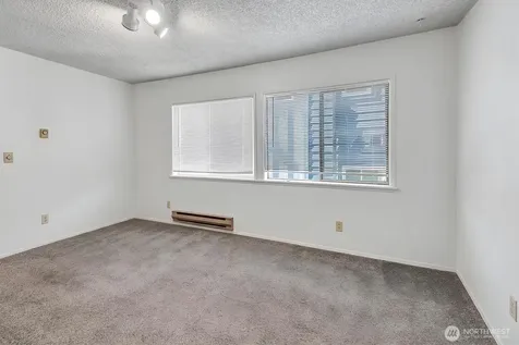 3453 California Avenue SW Seattle WA 98116