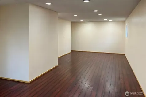 3453 California Avenue SW Seattle WA 98116