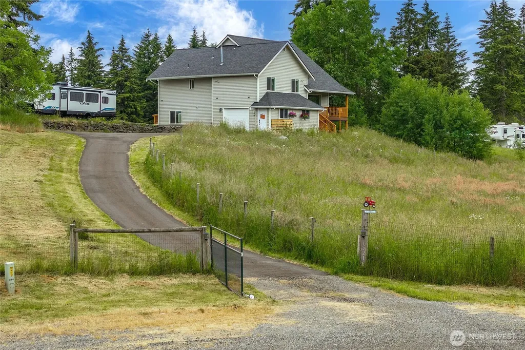 15216 140th Lane SE Yelm WA 98597