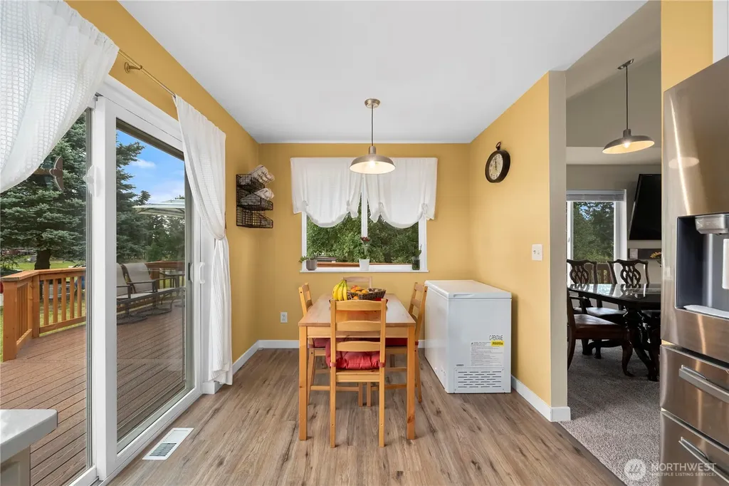15216 140th Lane SE Yelm WA 98597