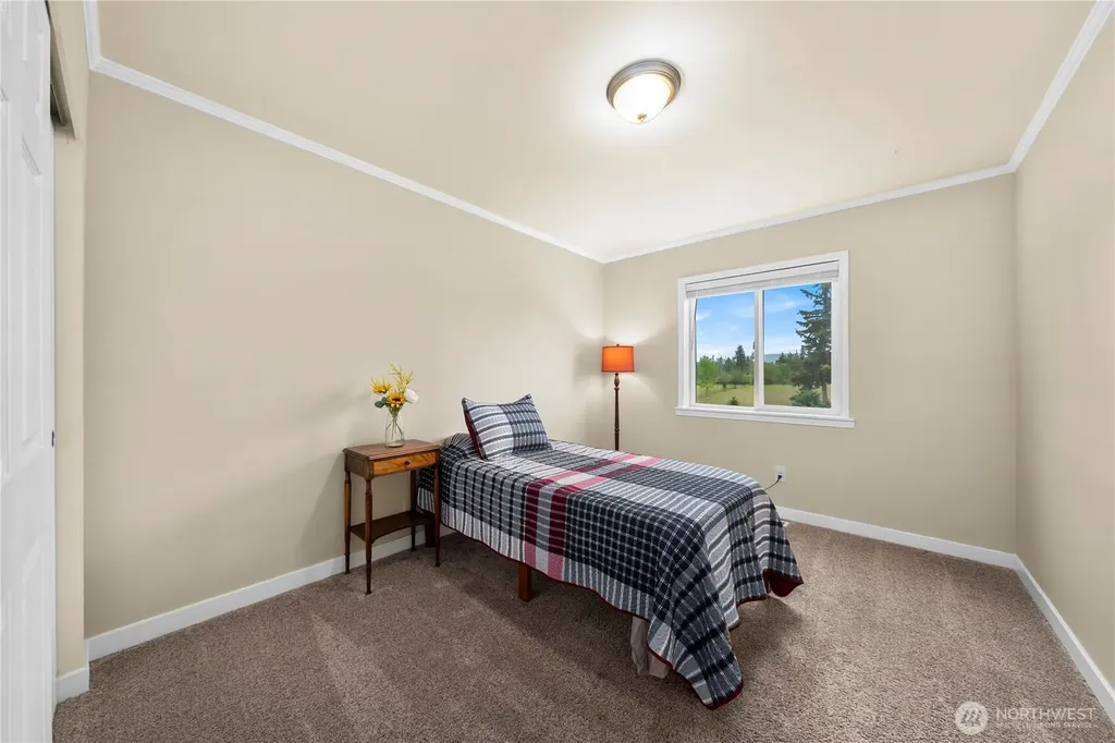 15216 140th Lane SE Yelm WA 98597