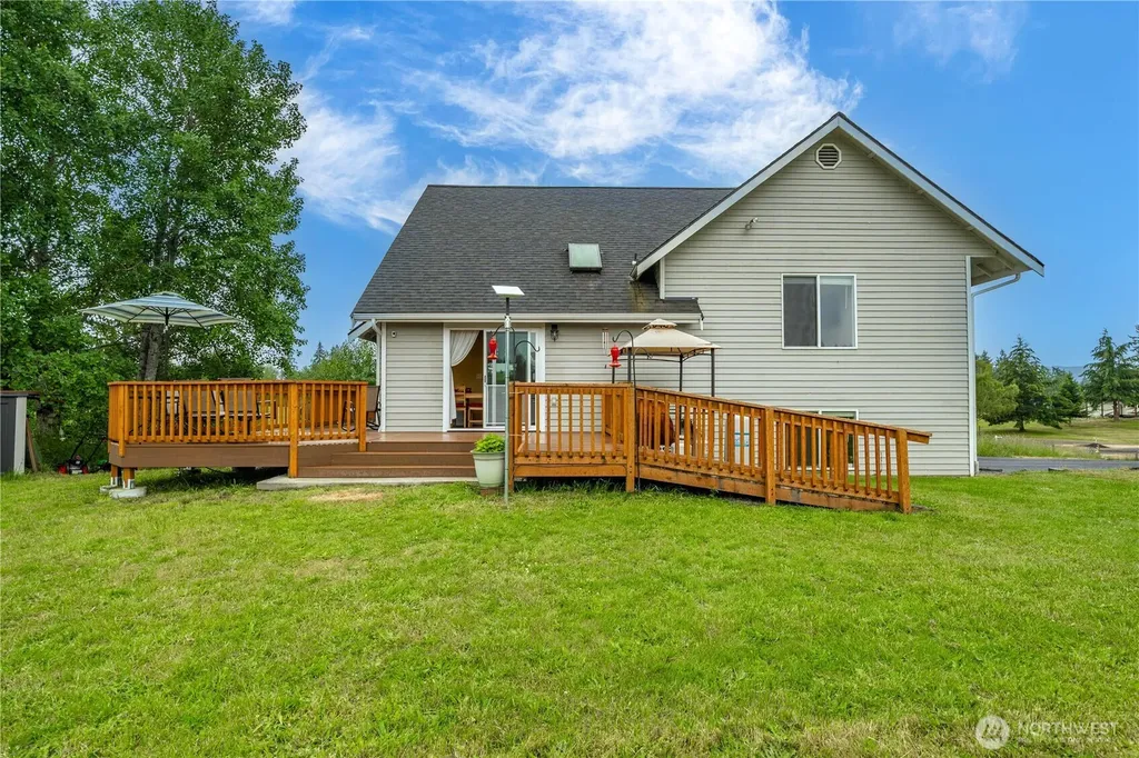 15216 140th Lane SE Yelm WA 98597