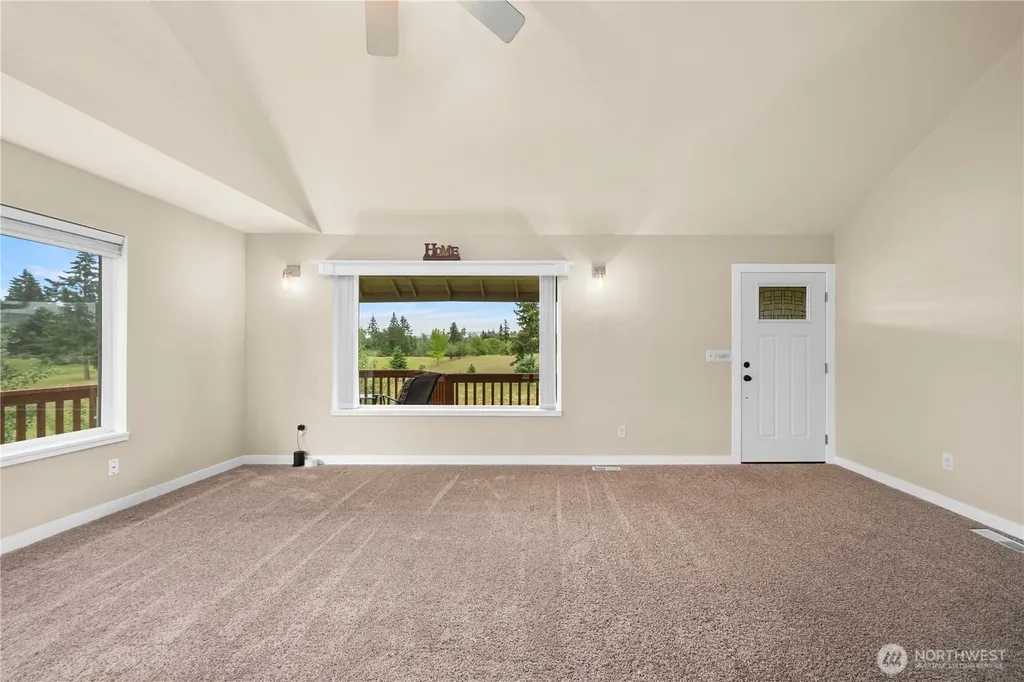 15216 140th Lane SE Yelm WA 98597
