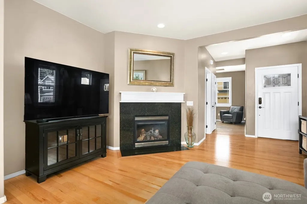 20031 11th Avenue W Lynnwood WA 98036