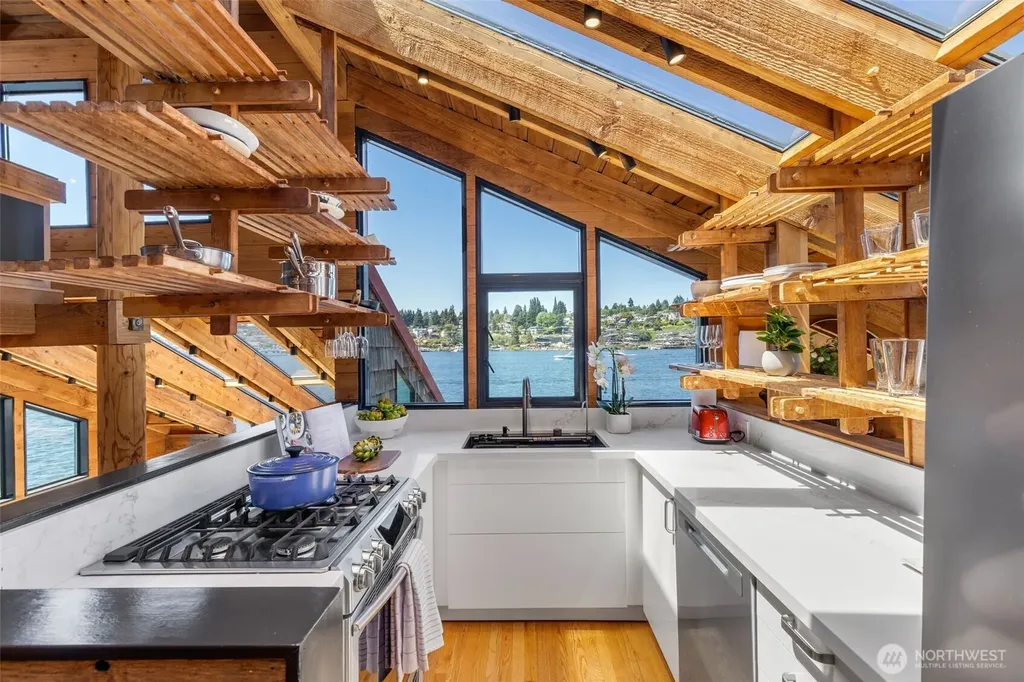 3123 Fairview Avenue E Seattle WA 98102