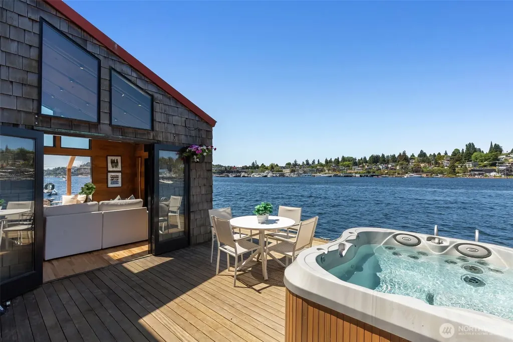 3123 Fairview Avenue E Seattle WA 98102