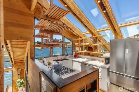 3123 Fairview Avenue E Seattle WA 98102