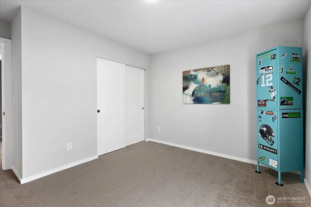9 150th Place NW Lynnwood WA 98087
