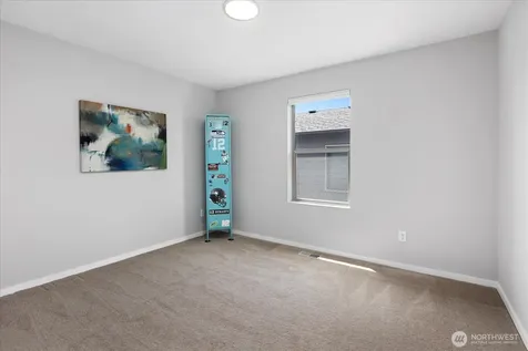 9 150th Place SE Lynnwood WA 98087